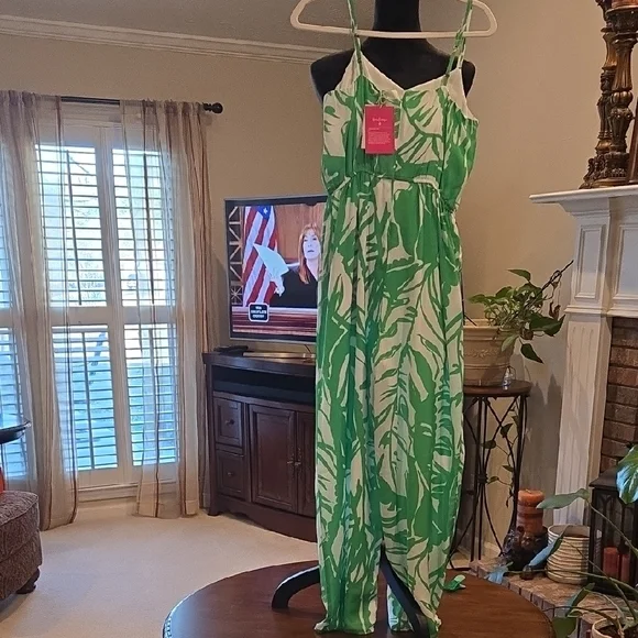 Lilly Pulitzer Vibrant Green and White Jumpsuit - Picture 3 of 7
